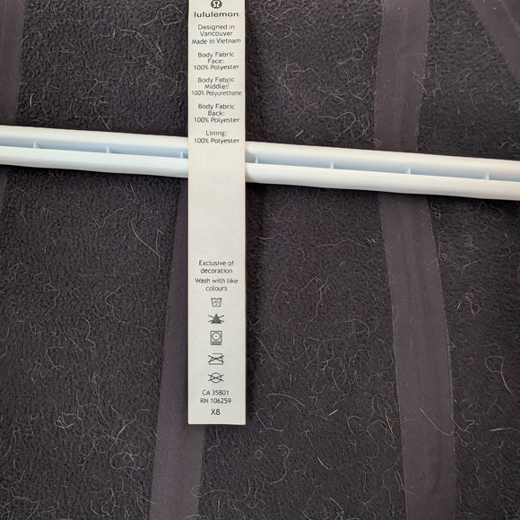 Women's Lululemon Classic Black Raincoat - Picture 9 of 11